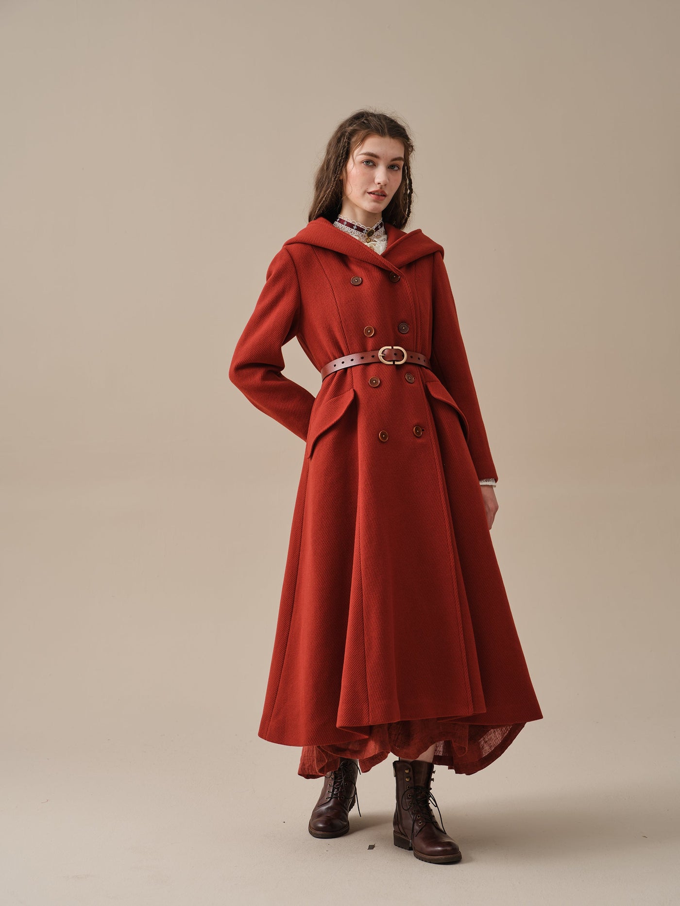 Trista 24 | 100% twill wool hooded coat