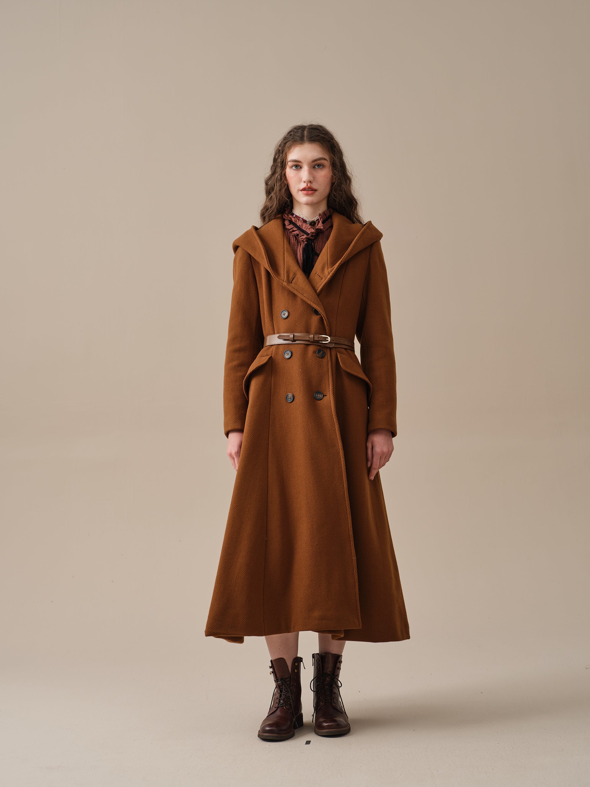 Trista 24 | 100% twill wool hooded coat – Linennaive