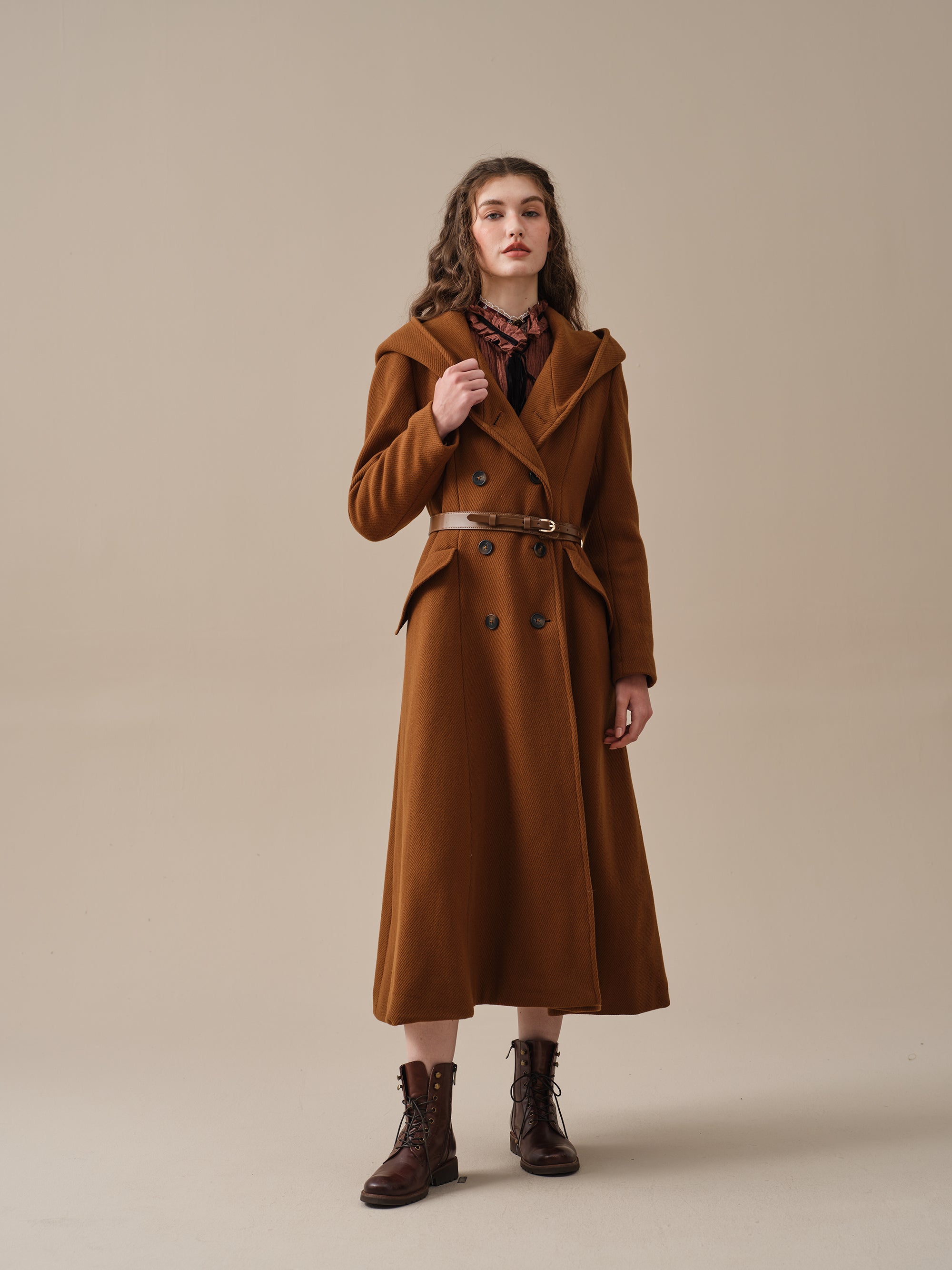 Trista 24 | 100% twill wool hooded coat – Linennaive