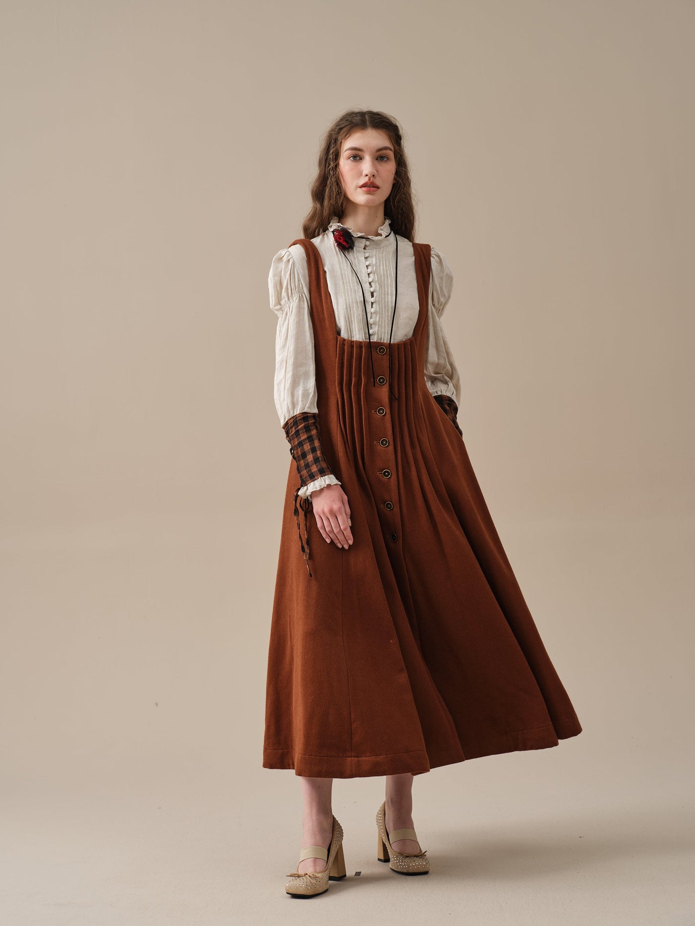 Laura 33  wool halter dress – Linennaive