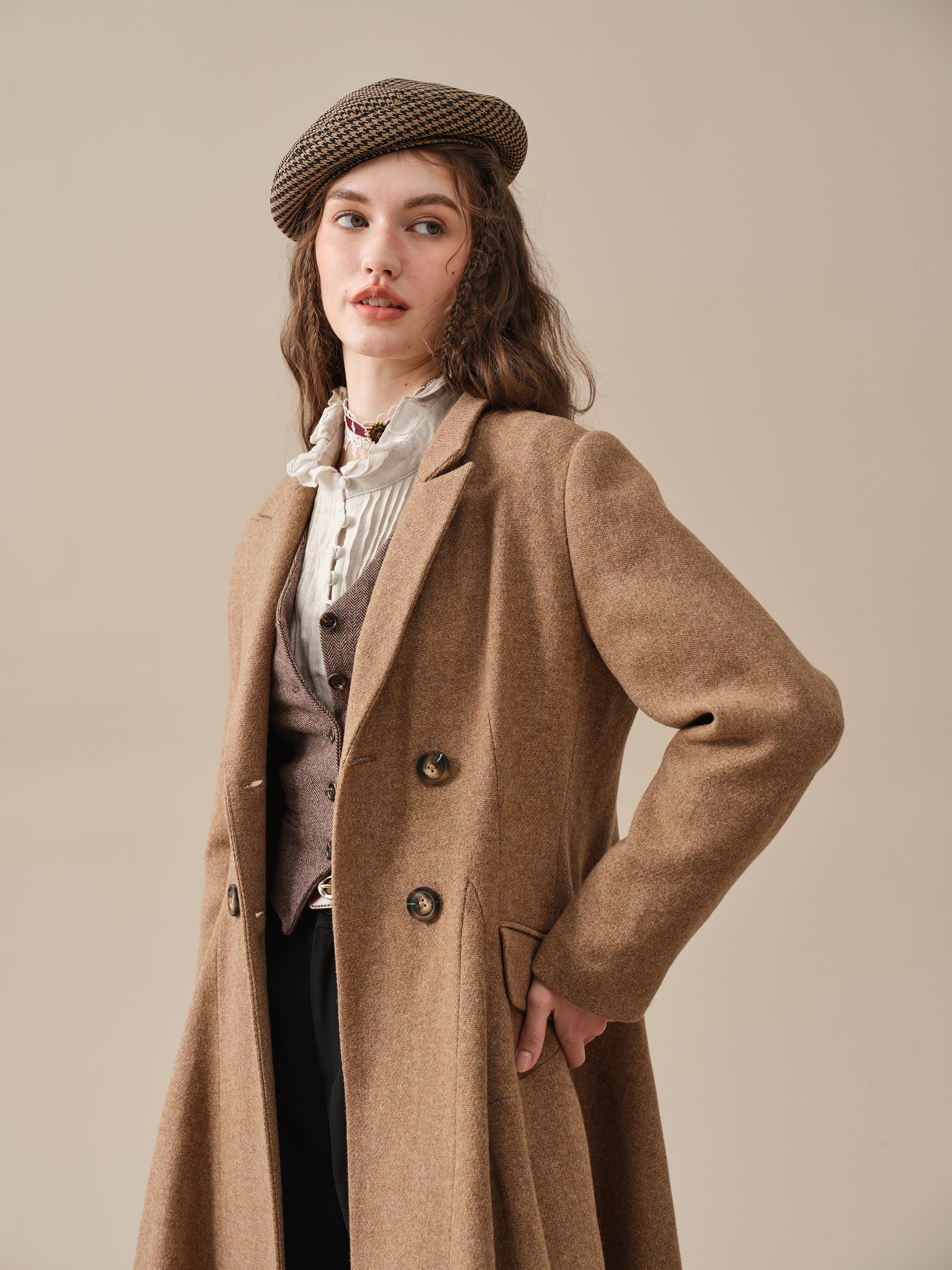 The Roman Holiday 17 | 100% wool classic coat – Linennaive