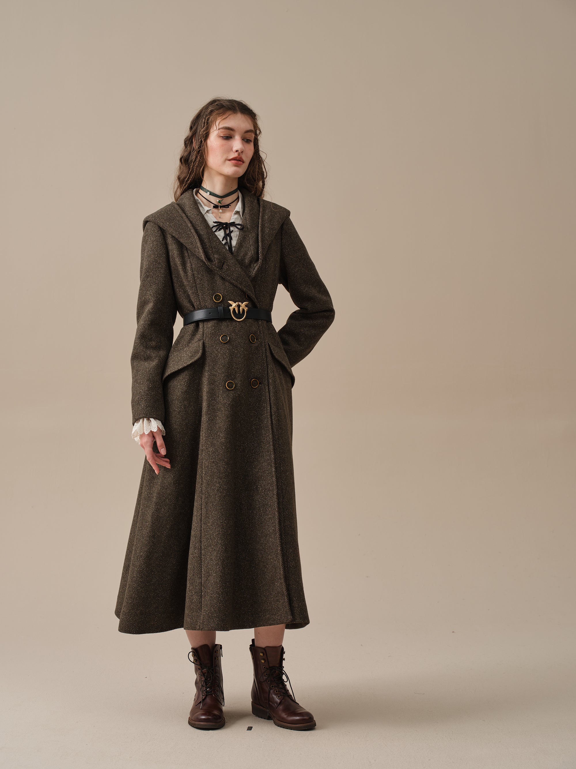 Trista 24 | 100% twill wool hooded coat – Linennaive