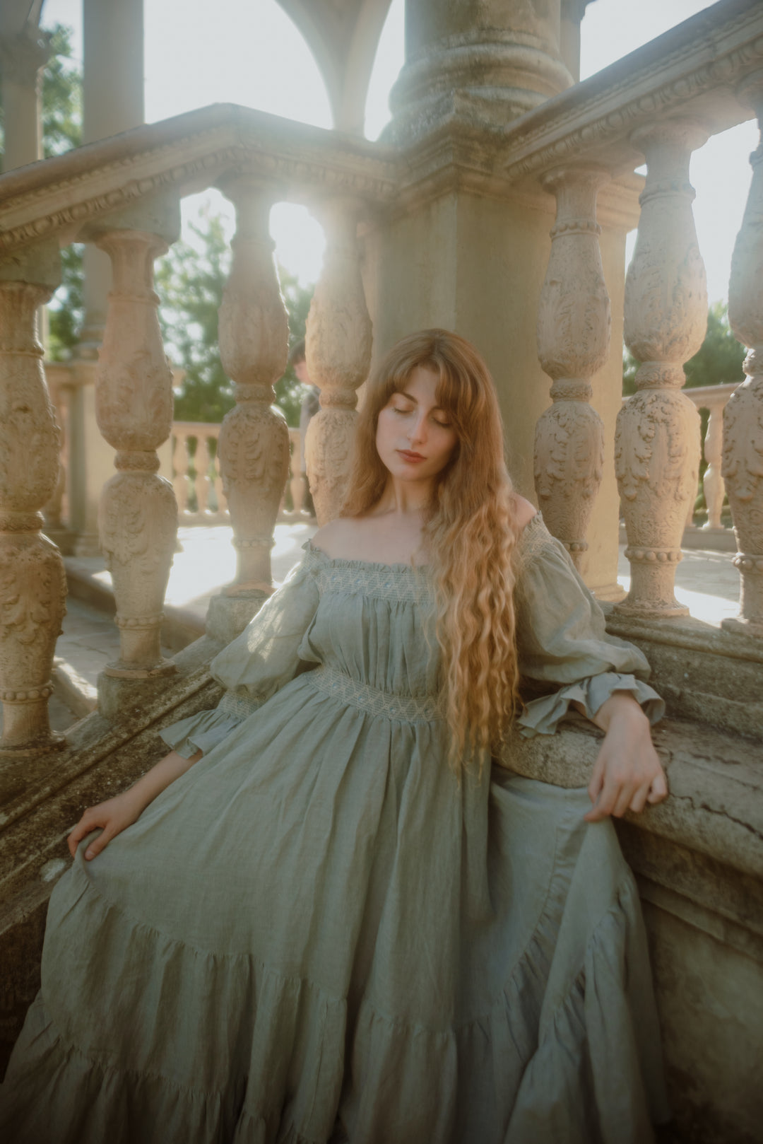 Cloud 21 | smocking embroidery linen dress