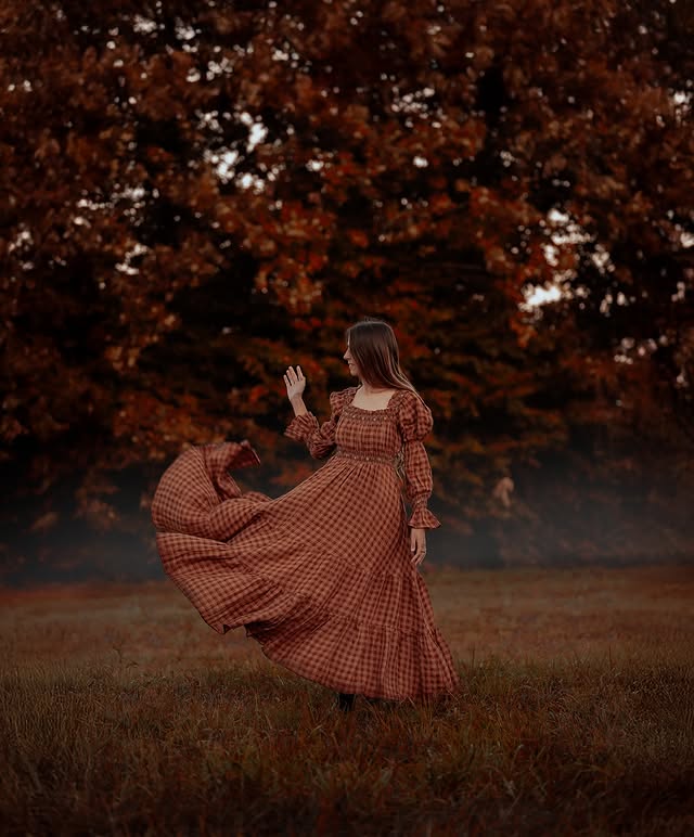 Cloud 21 | smocking embroidery linen dress