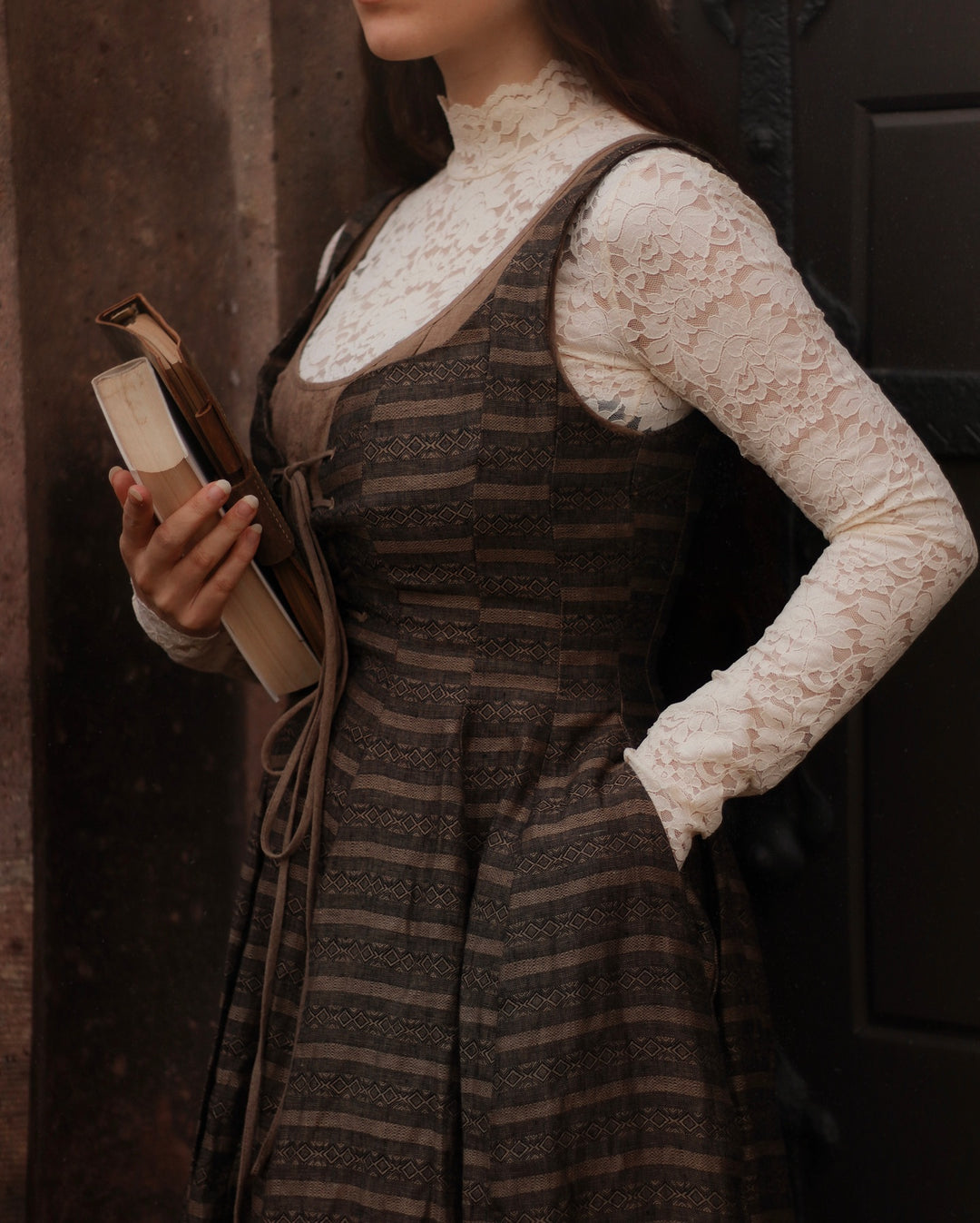 Alisa 25 | lace up linen dress