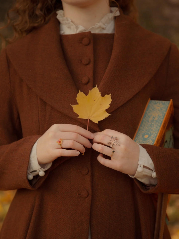 Gemma 17 | 100% wool victorian coat