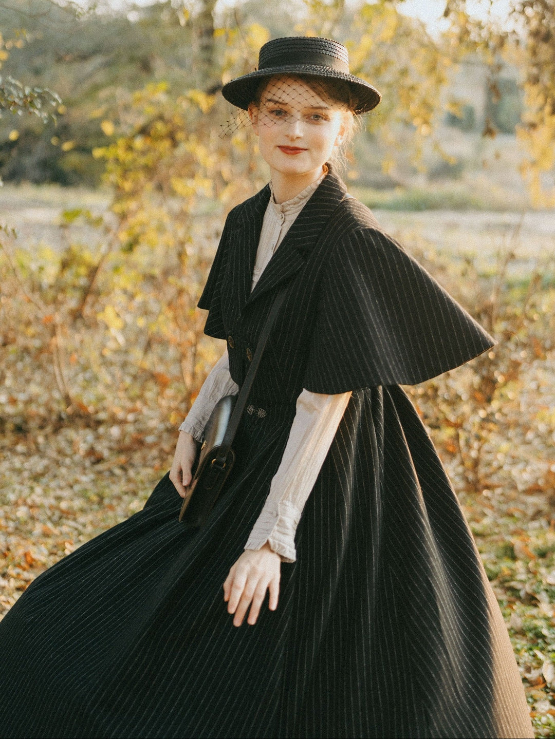 Clarise 22 |Retro Wool Skirt & Cape (2 pieces)