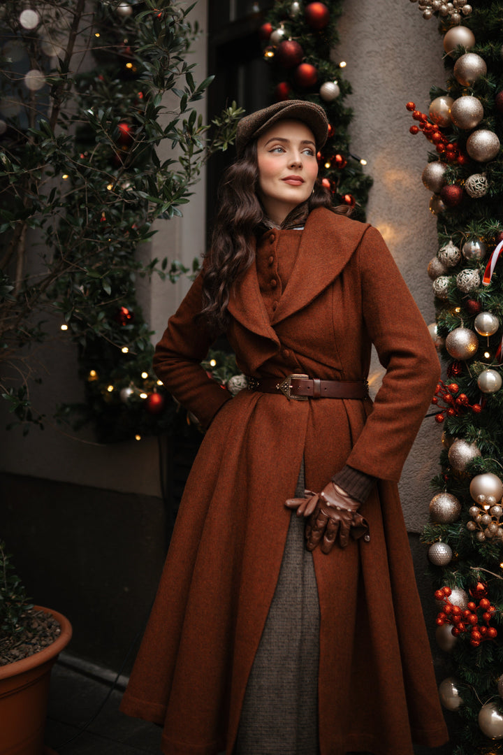 Gemma 17 | 100% wool victorian coat
