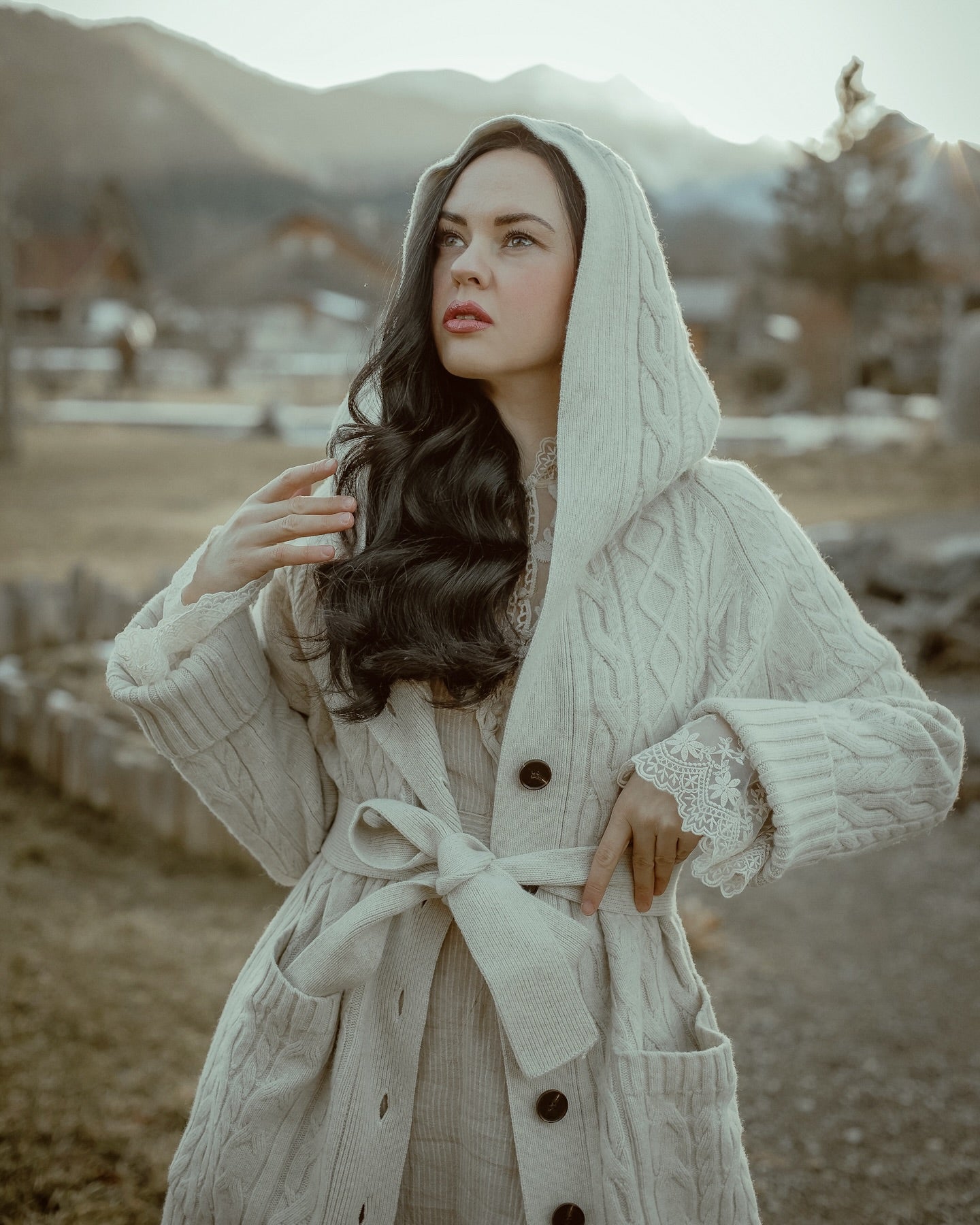 Maxi Hooded Wool Coat Cloak (8 Colors) – Linennaive