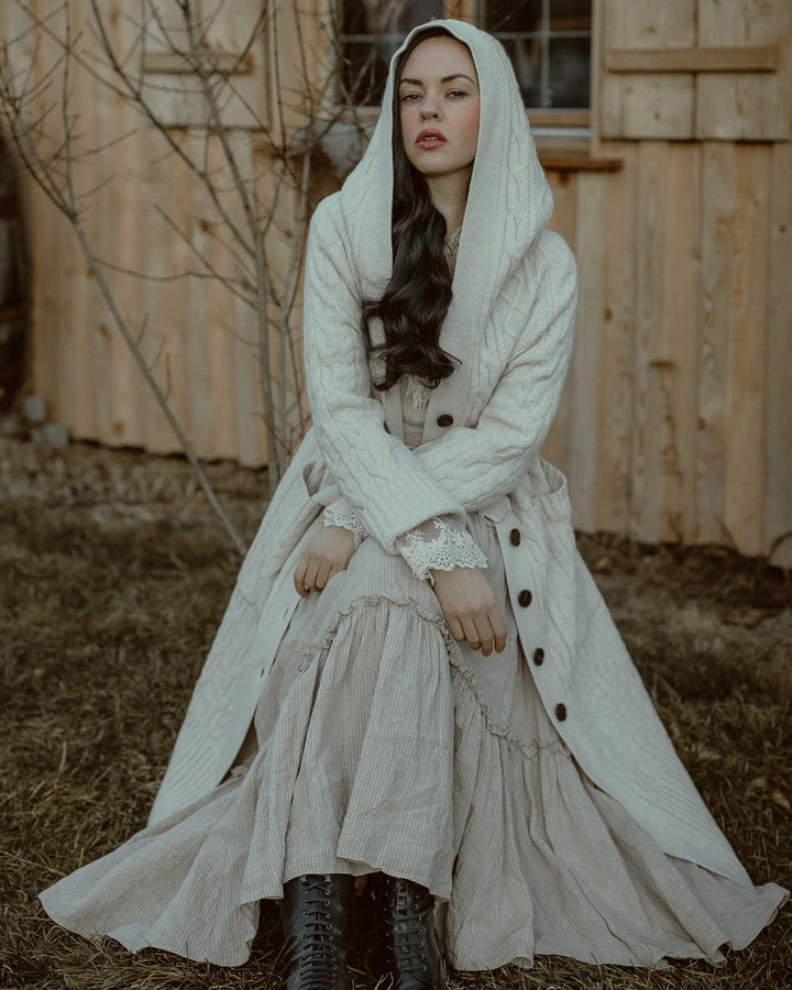 Hudson 15 | 100% wool hooded cardigan coat