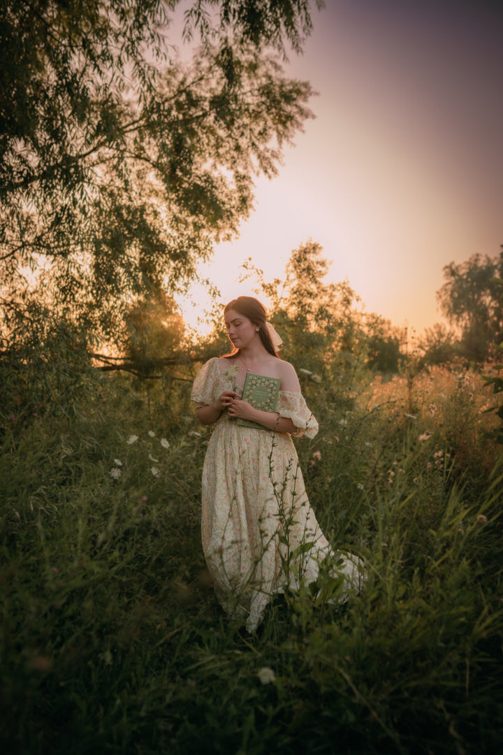 Alice 19 | Floral linen dress