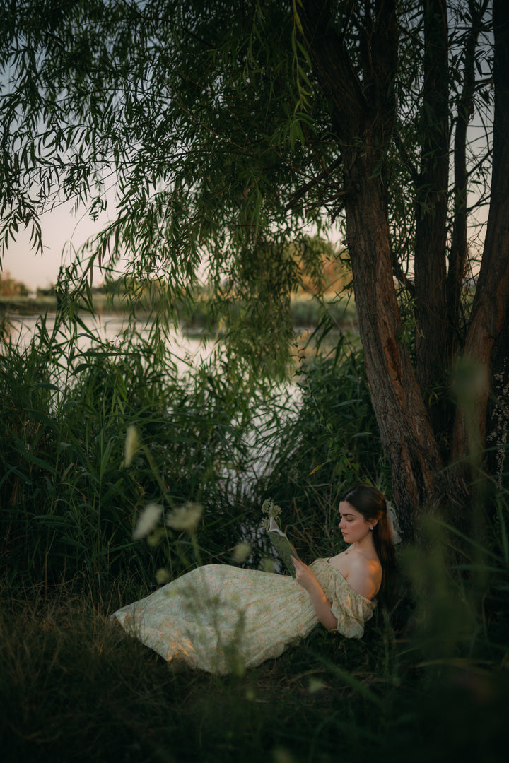 Alice 19 | Floral linen dress