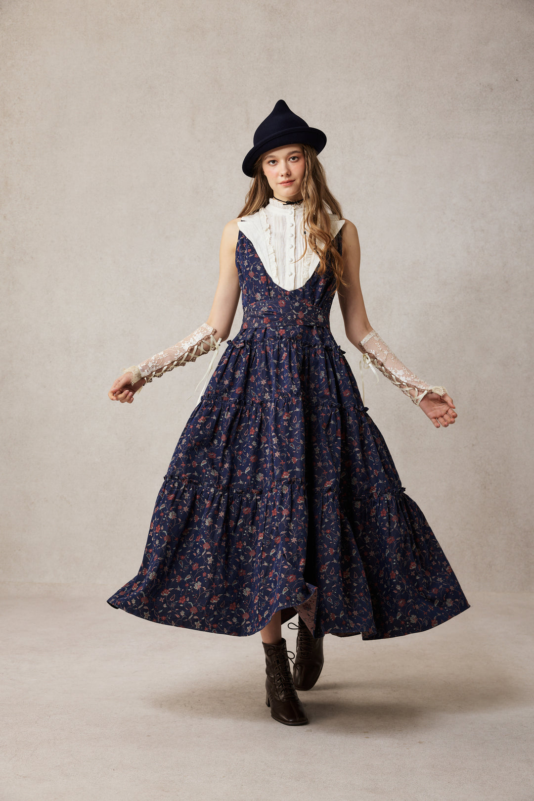 Úrsula 24 | Vintage linen Tiered Dress