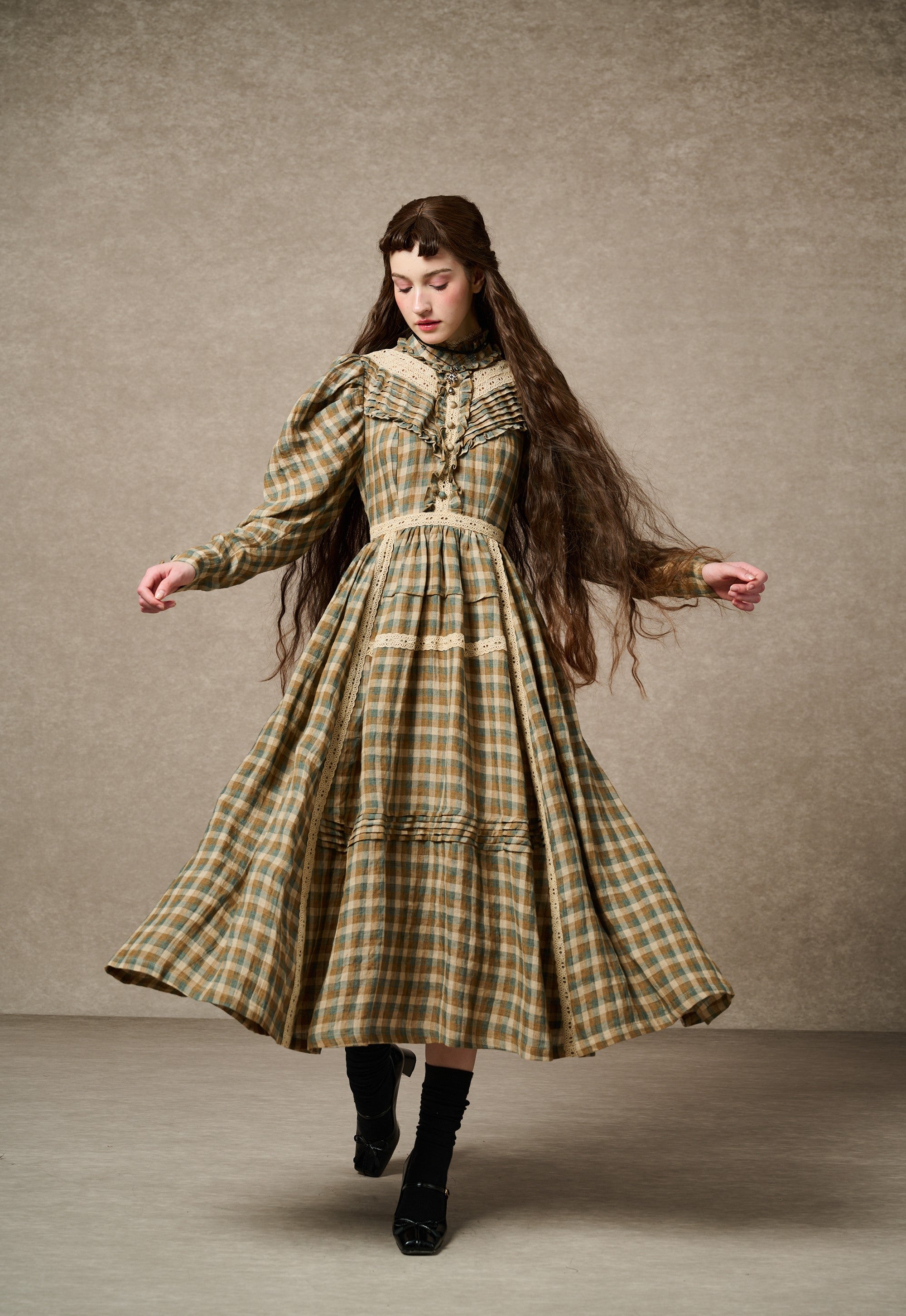 MARY 18 | VINTAGE LINEN DRESS GOWN – Linennaive