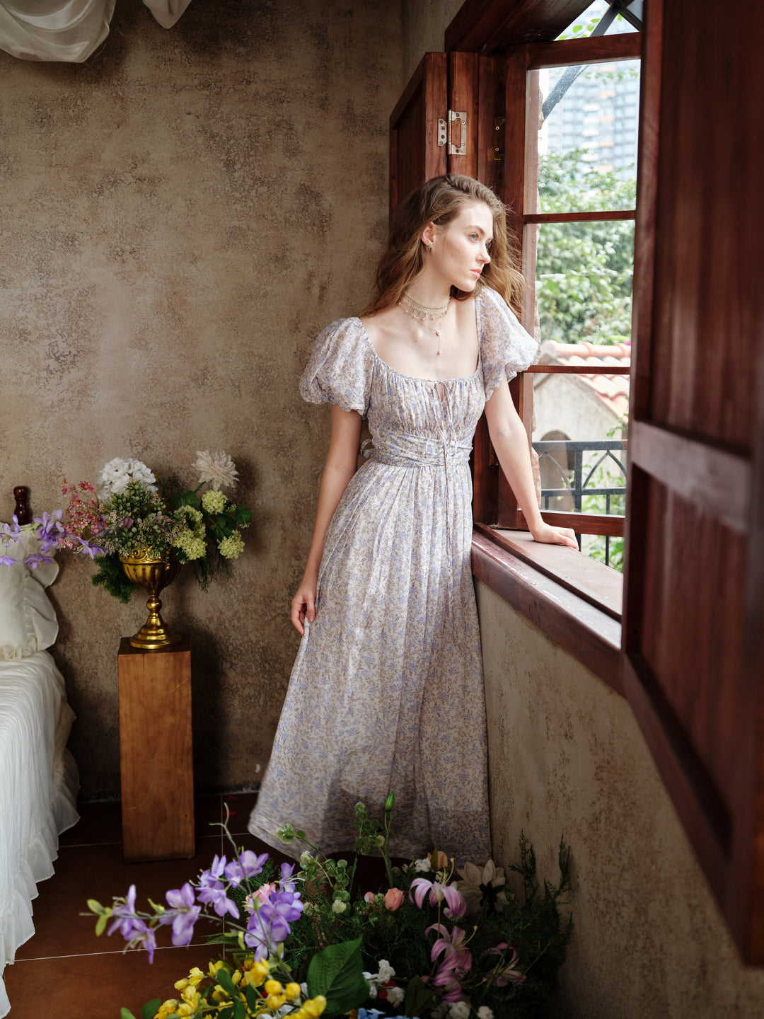 Alice 19 | Floral linen dress