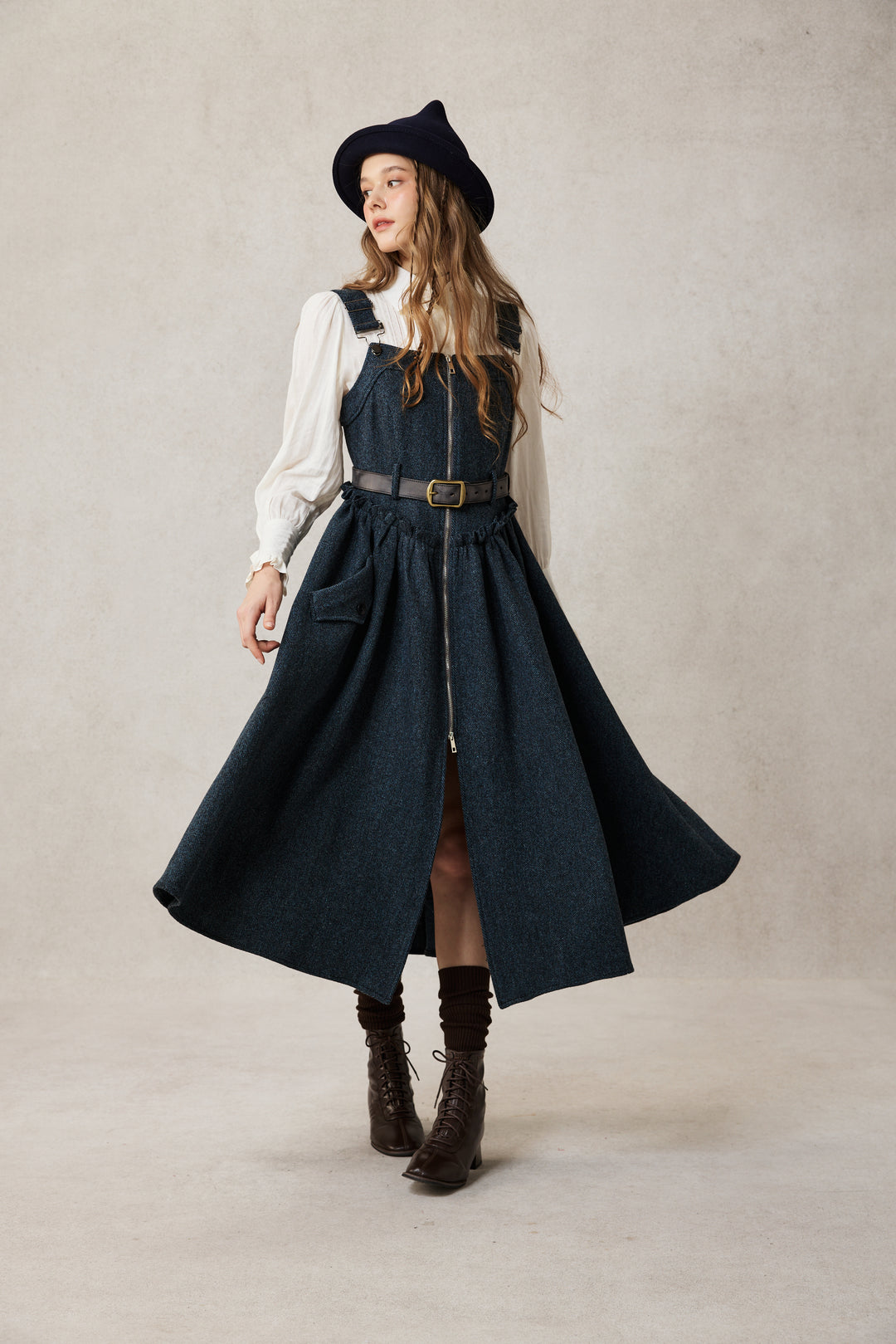 Tess 31 |100% Wool Halter Dress