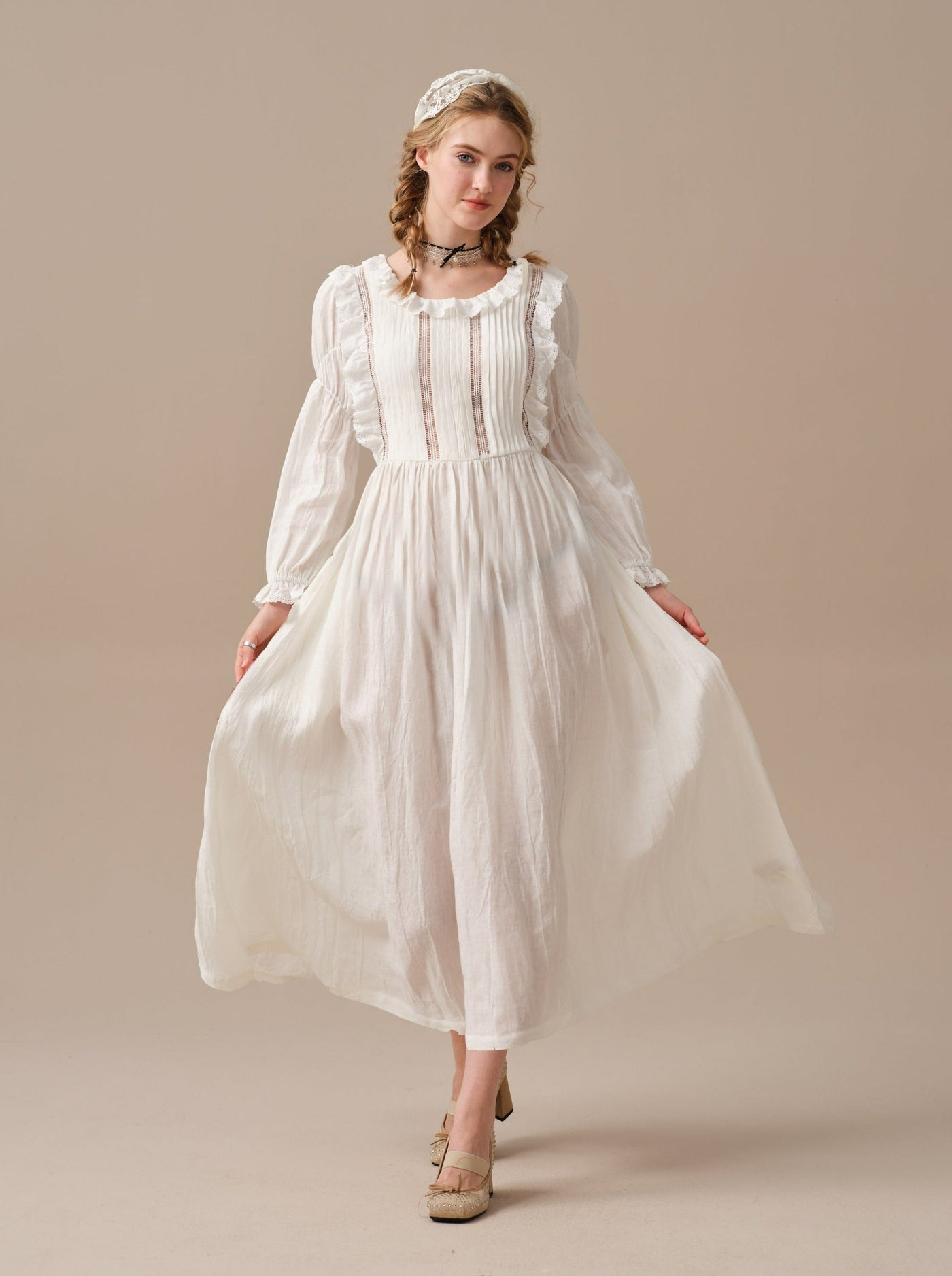 Jesmine 17 | Romantic Linen Dress With French Lace