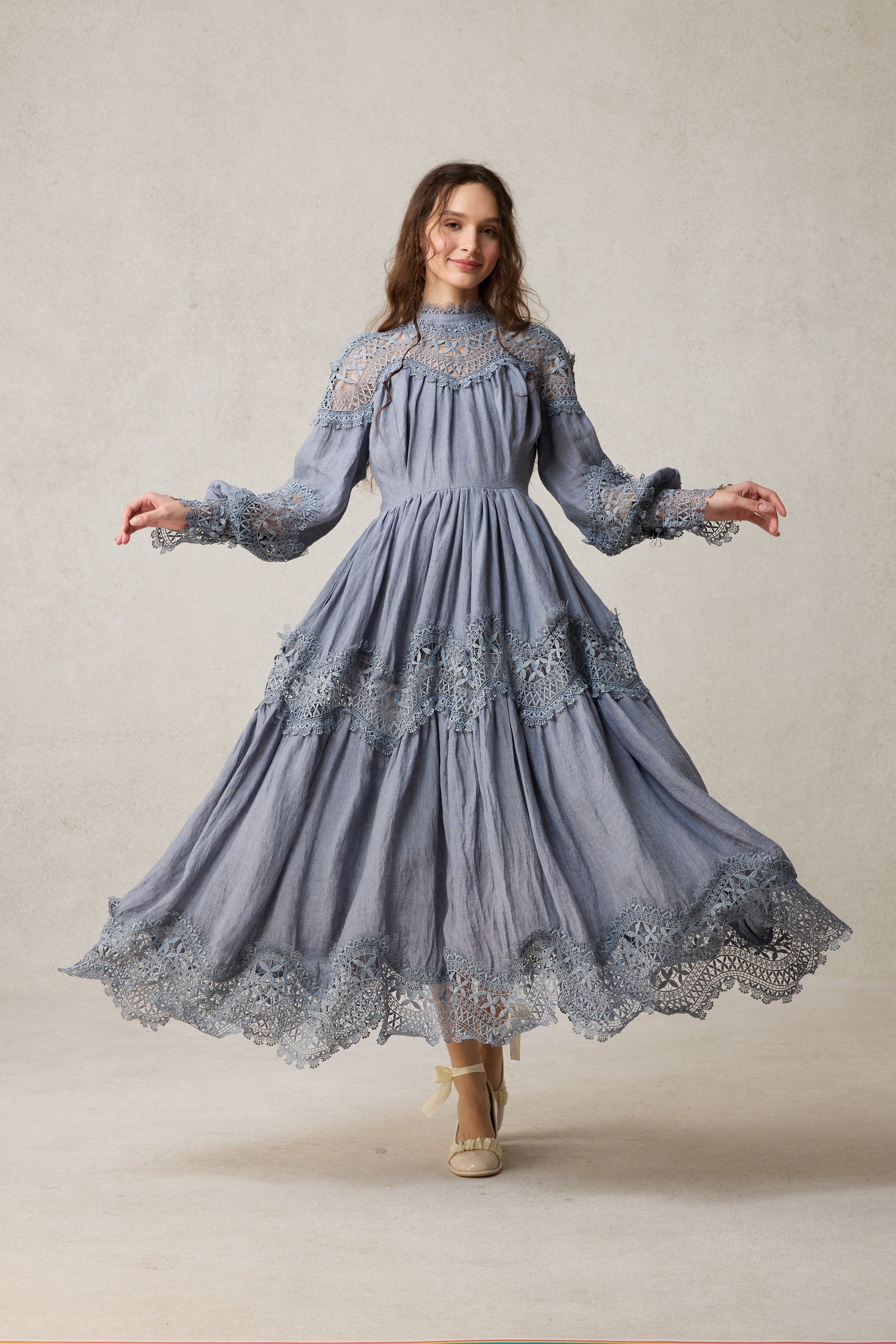 【treaturself】dollish lace dress dollish lace dress – Treat Ürself