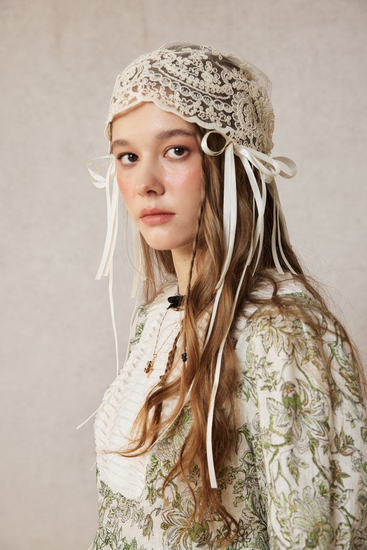 Lydia 18 | Linen Pintucked Puff Sleeve Blouse