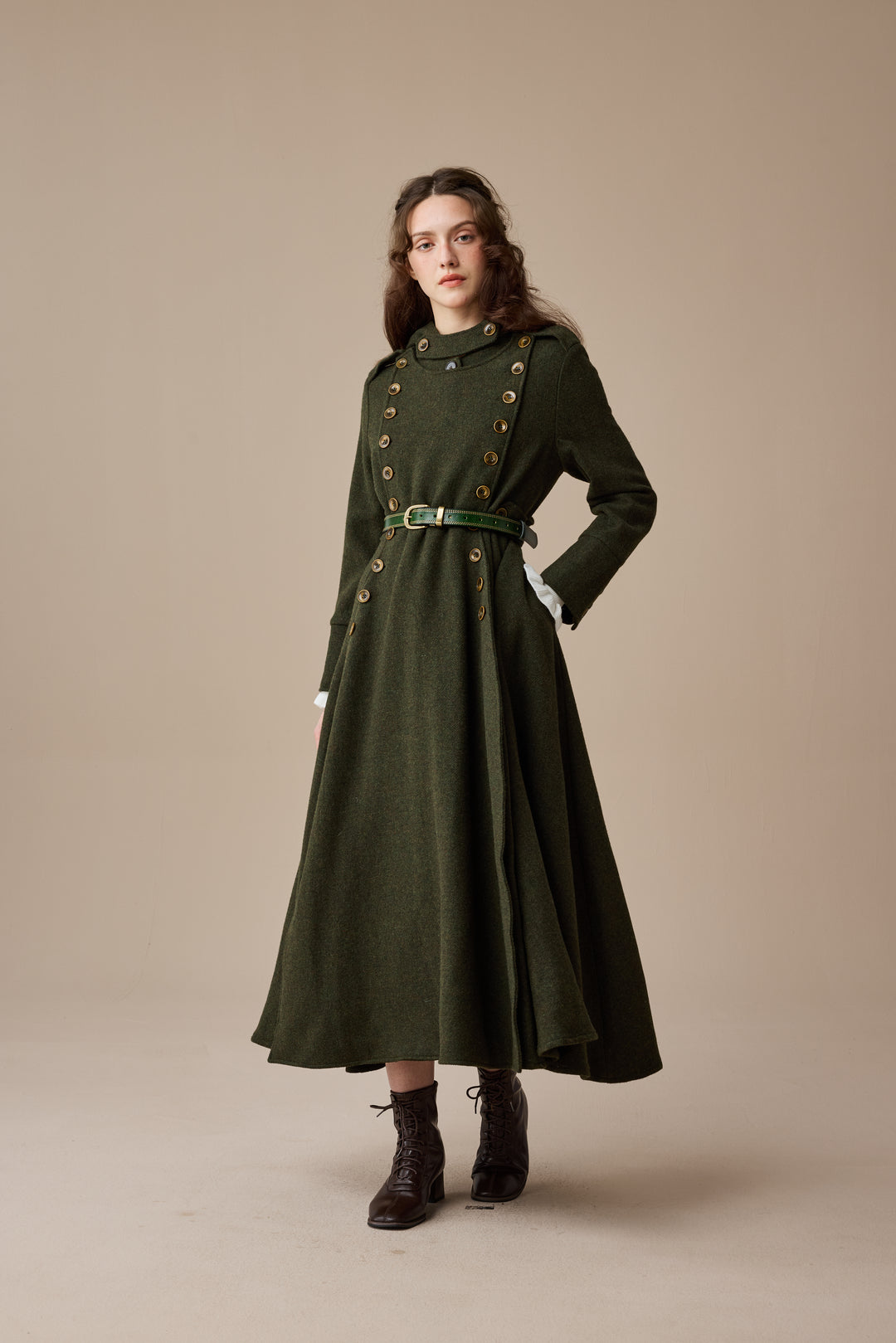 Monica 31 | 100% Wool  Double Breasted Coat