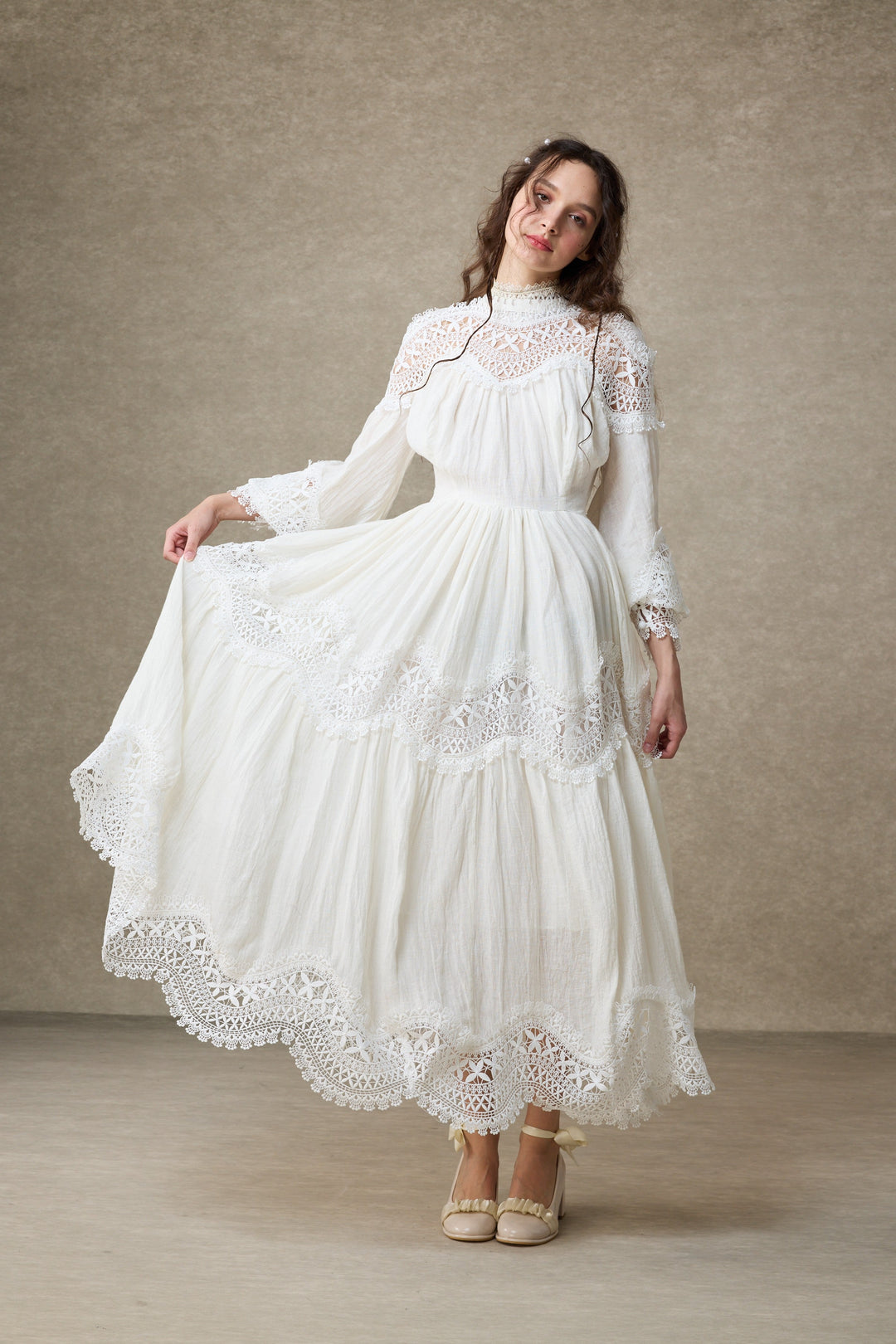 Pearlman 25 | Lace Linen Dress Gown White / S Pearlman 25 | Lace Linen Dress Gown White / S