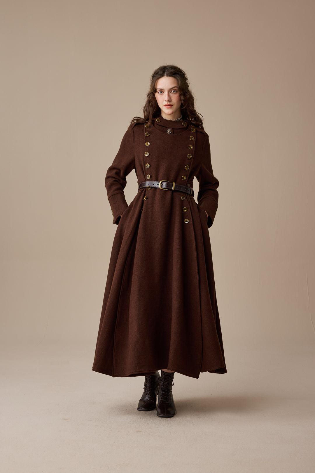 Monica 31 | 100% Wool  Double Breasted Coat