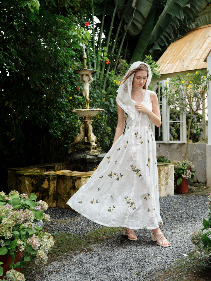 Juliet | Lace & Linen Dress Gown