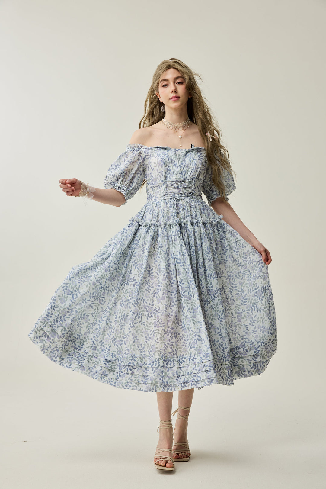 Julia 35 | Floral linen dress Linennaive Julia 35 | Floral linen dress Linennaive