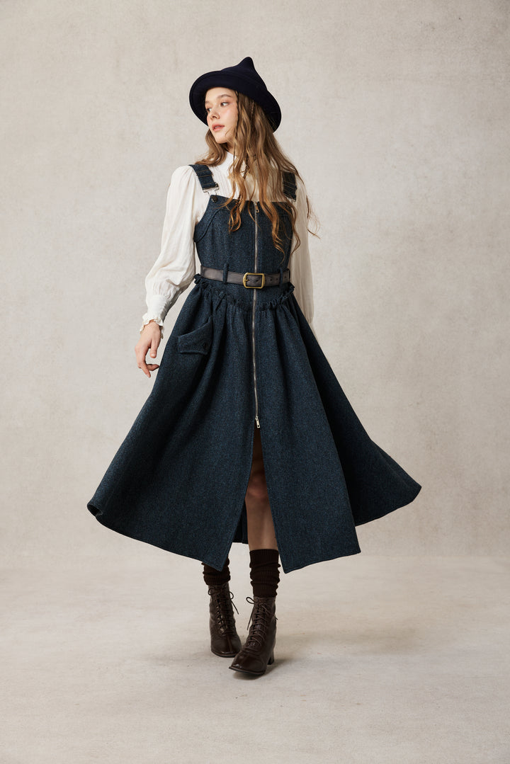 Tess 31 |100% Wool Halter Dress