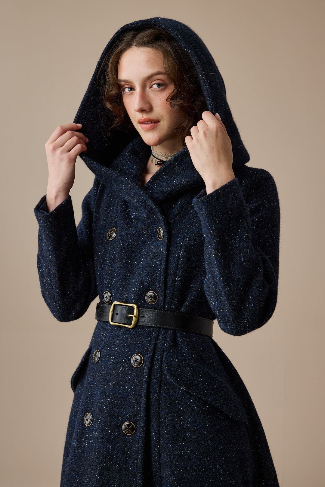 Trista 24 | 100% twill wool hooded coat