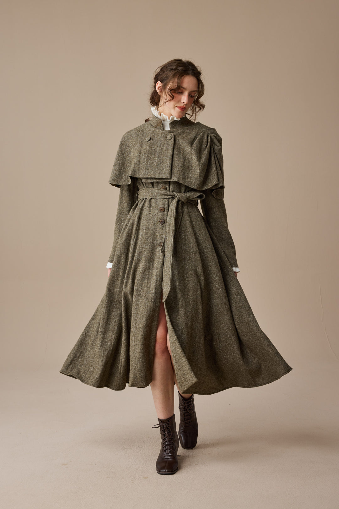 Wendy 15 | 100% Wool Dress & Cape (2 pieces)