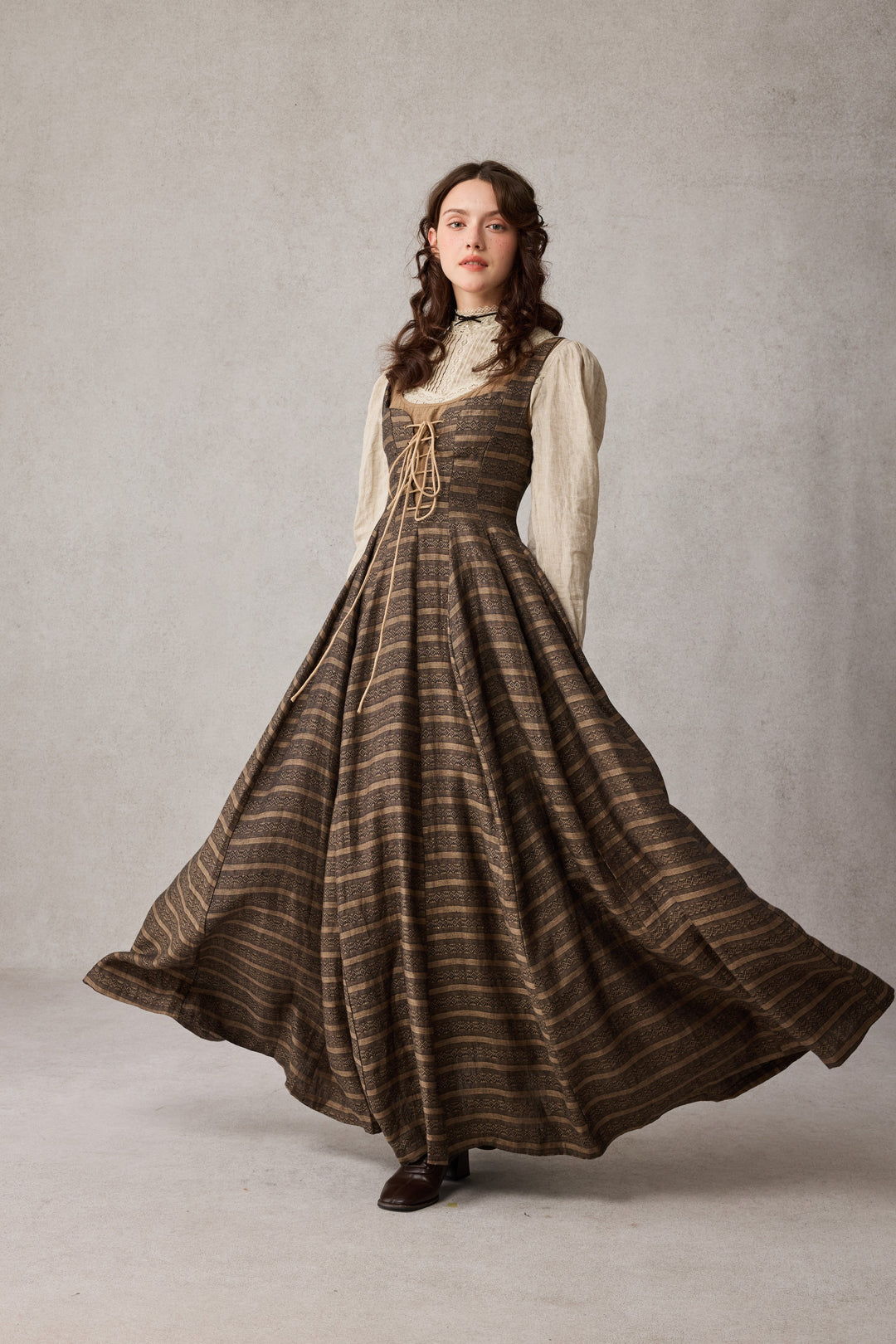 Alisa 25 | lace up linen dress