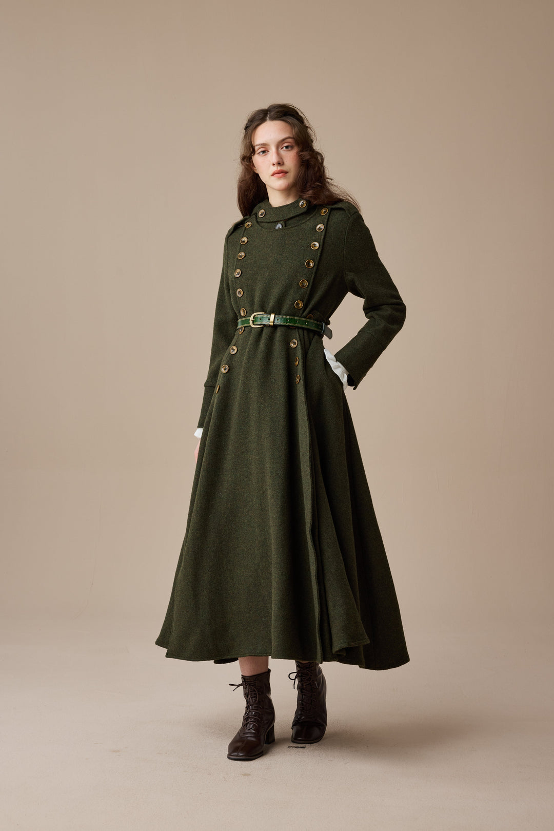 Monica 31 | 100% Wool  Double Breasted Coat