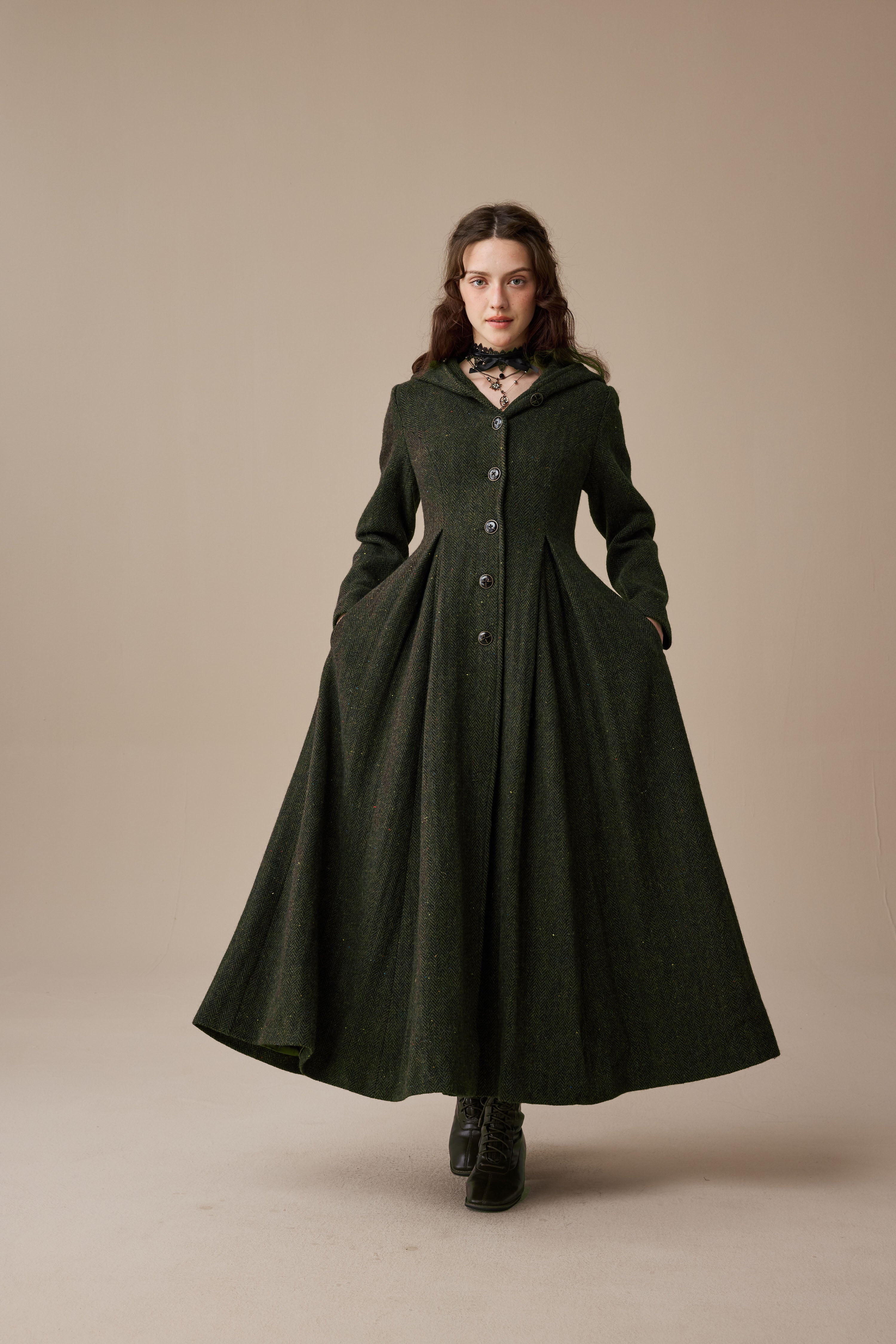 My Fair Lady 26 | Hooded Wool Coat – Linennaive