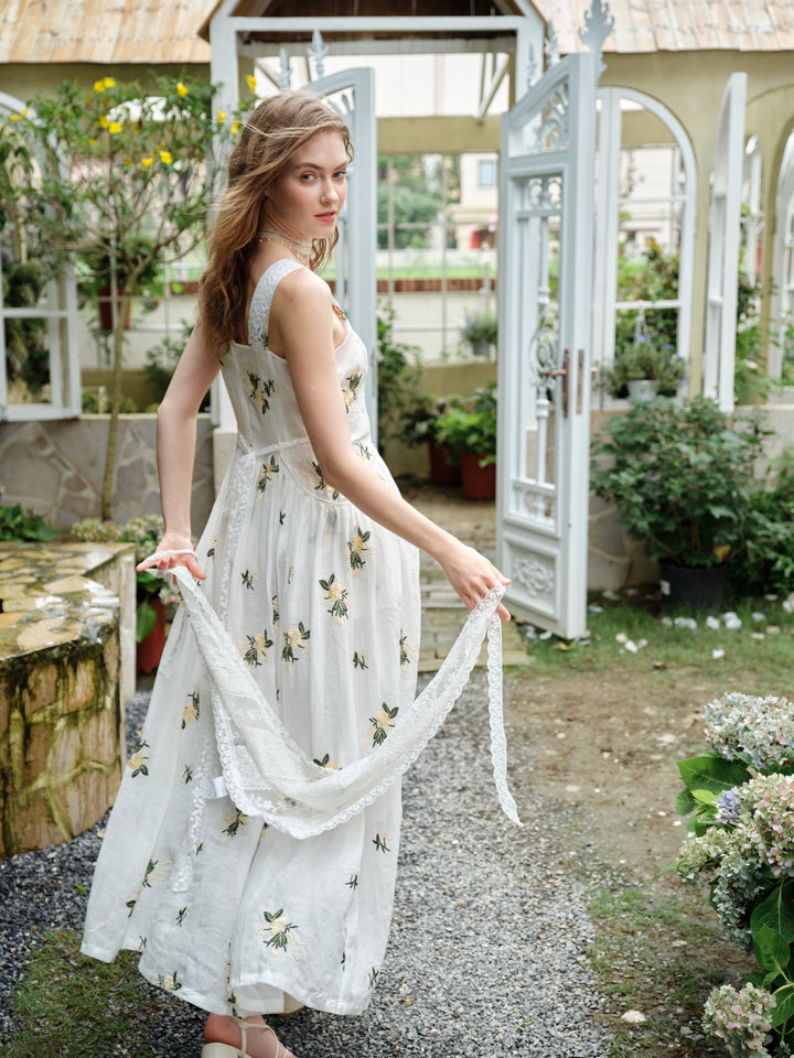 Juliet | Lace & Linen Dress Gown