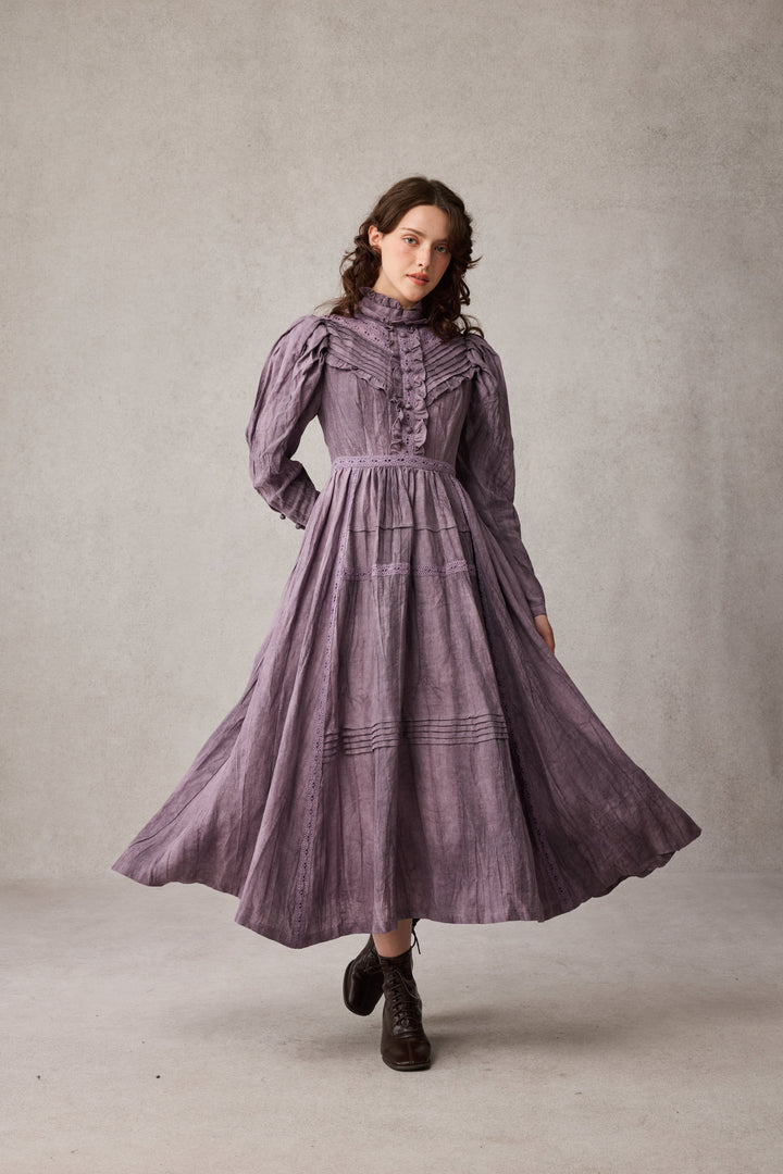 MARY 18 | VINTAGE LINEN DRESS GOWN