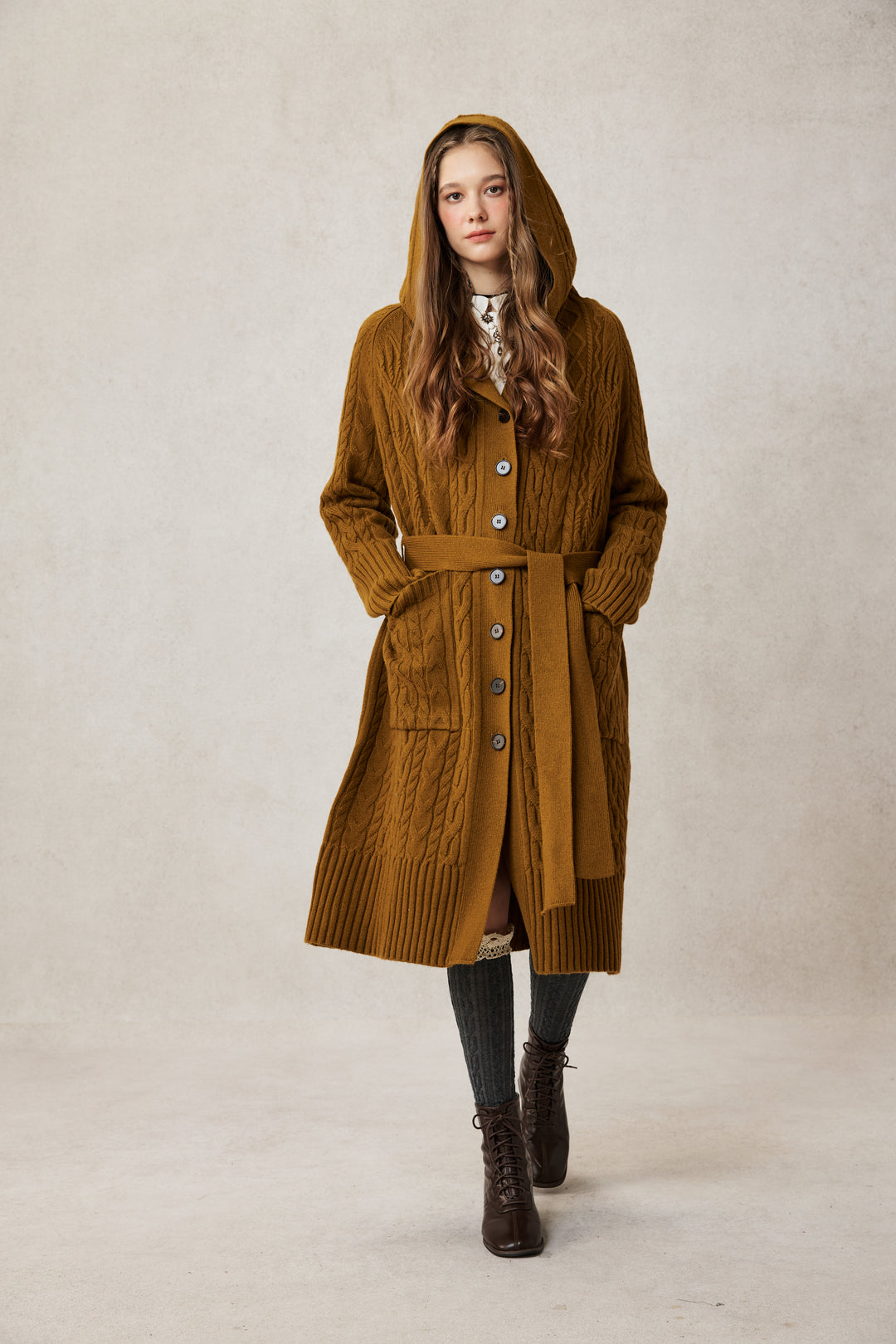 Hudson 15 | 100% wool hooded cardigan coat