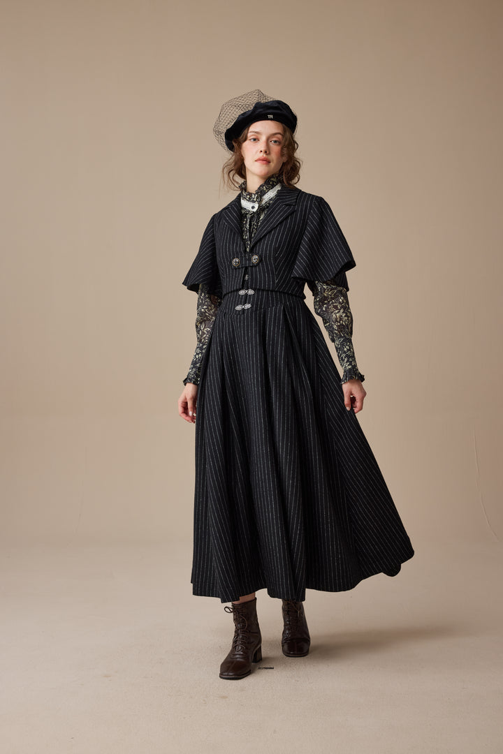 Clarise 22 |Retro Wool Skirt & Cape (2 pieces)