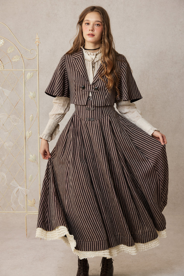 Clarise 22 |Retro Wool Skirt & Cape (2 pieces)