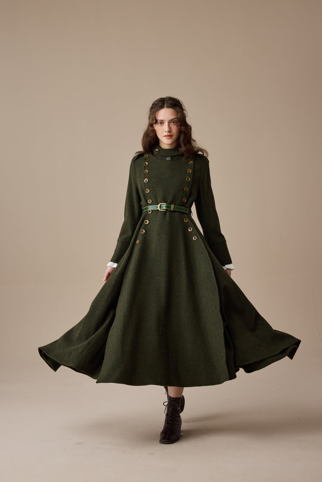 Monica 31 | 100% Wool  Double Breasted Coat