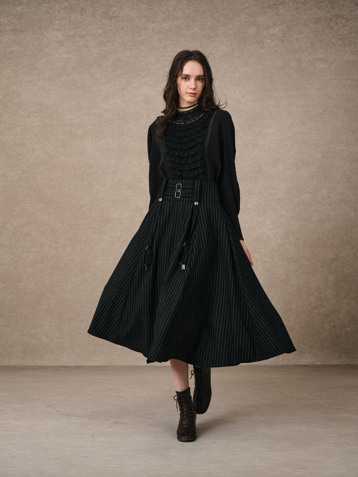 Cynthia 16 | Adjustable wool skirt