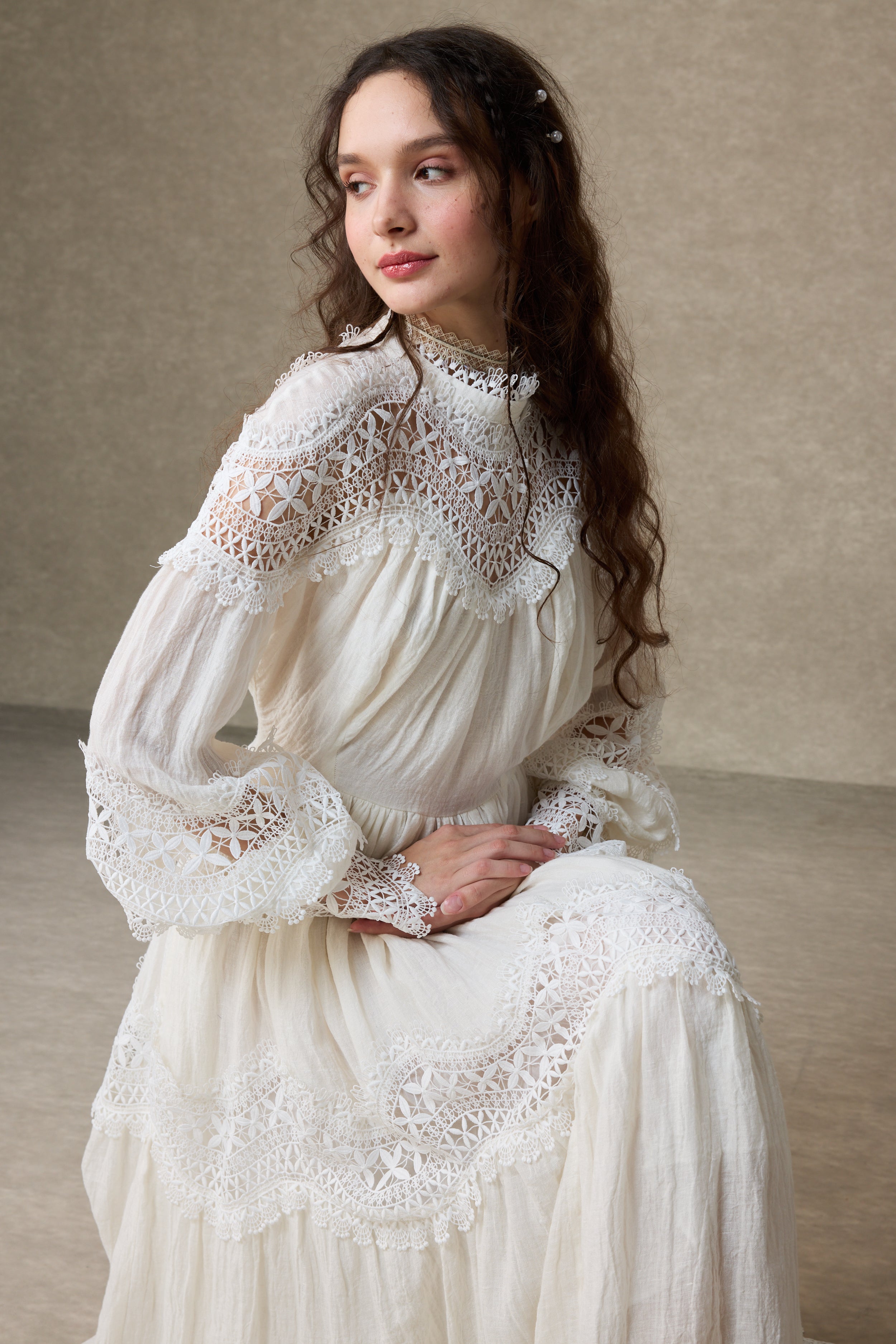 Pearlman 25 | Lace Linen Dress Gown – Linennaive