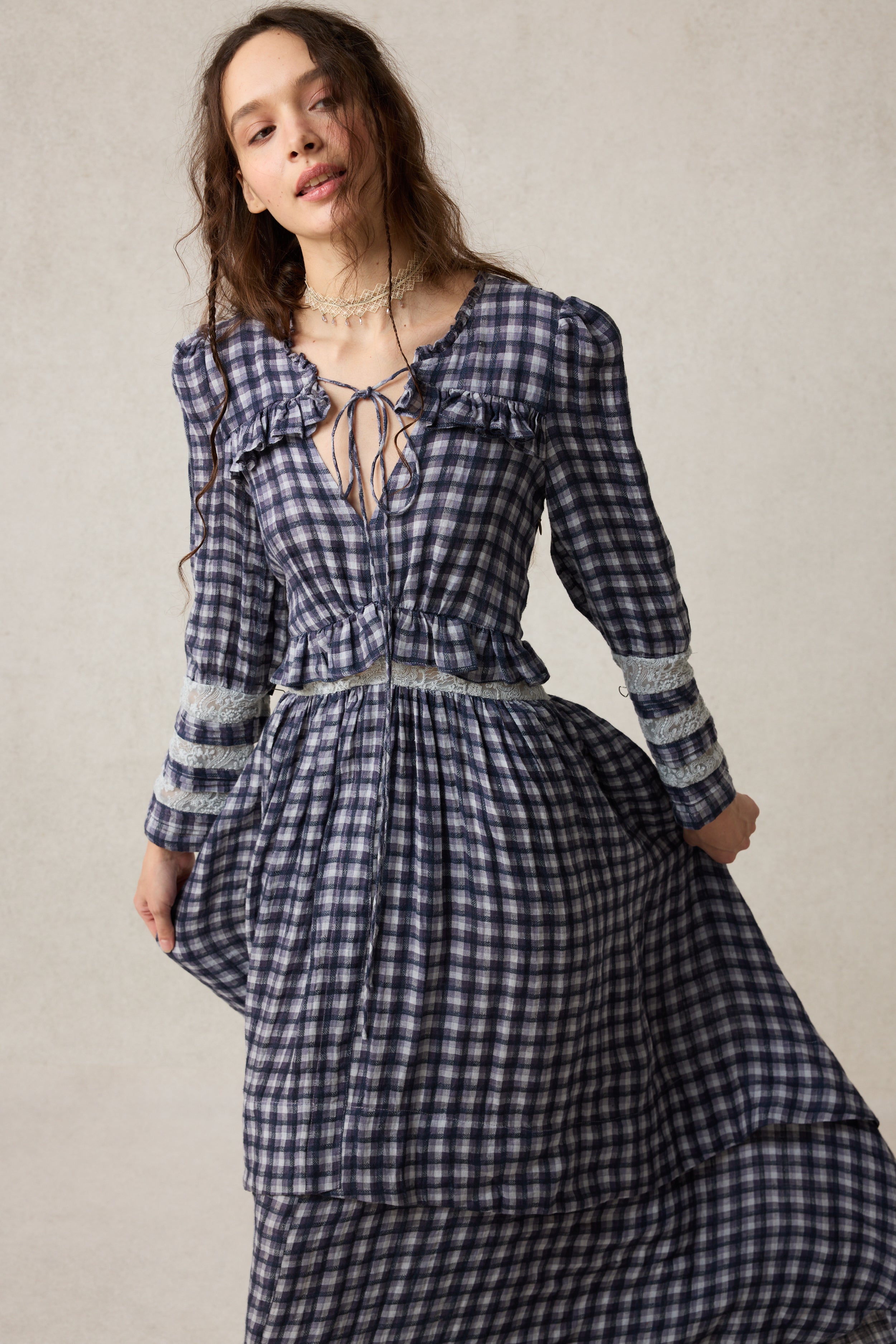 Rosewood 17 | Lace Linen Dress Gown – Linennaive