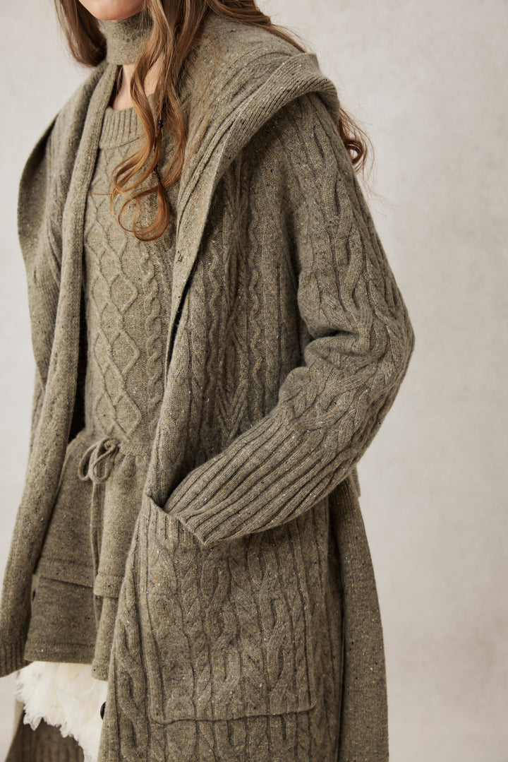 Hudson 15 | 100% wool hooded cardigan coat