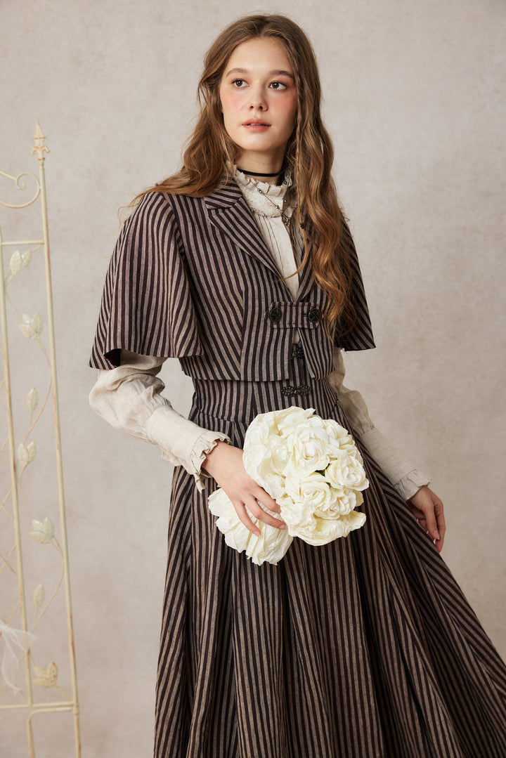 Clarise 22 |Retro Linen Skirt & Cape (2 pieces)