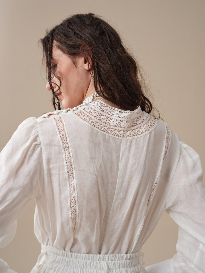Stella 06 | Ruffled High-Neck Linen Blouse