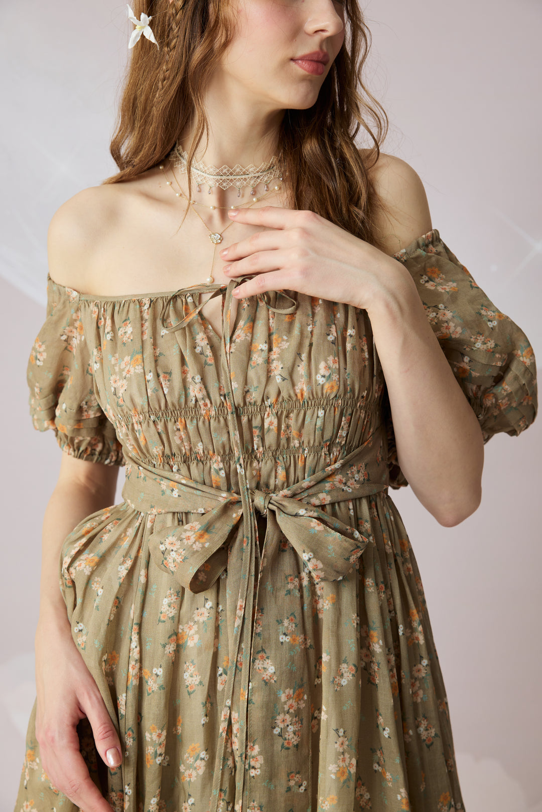 Alice 19 | Floral linen dress