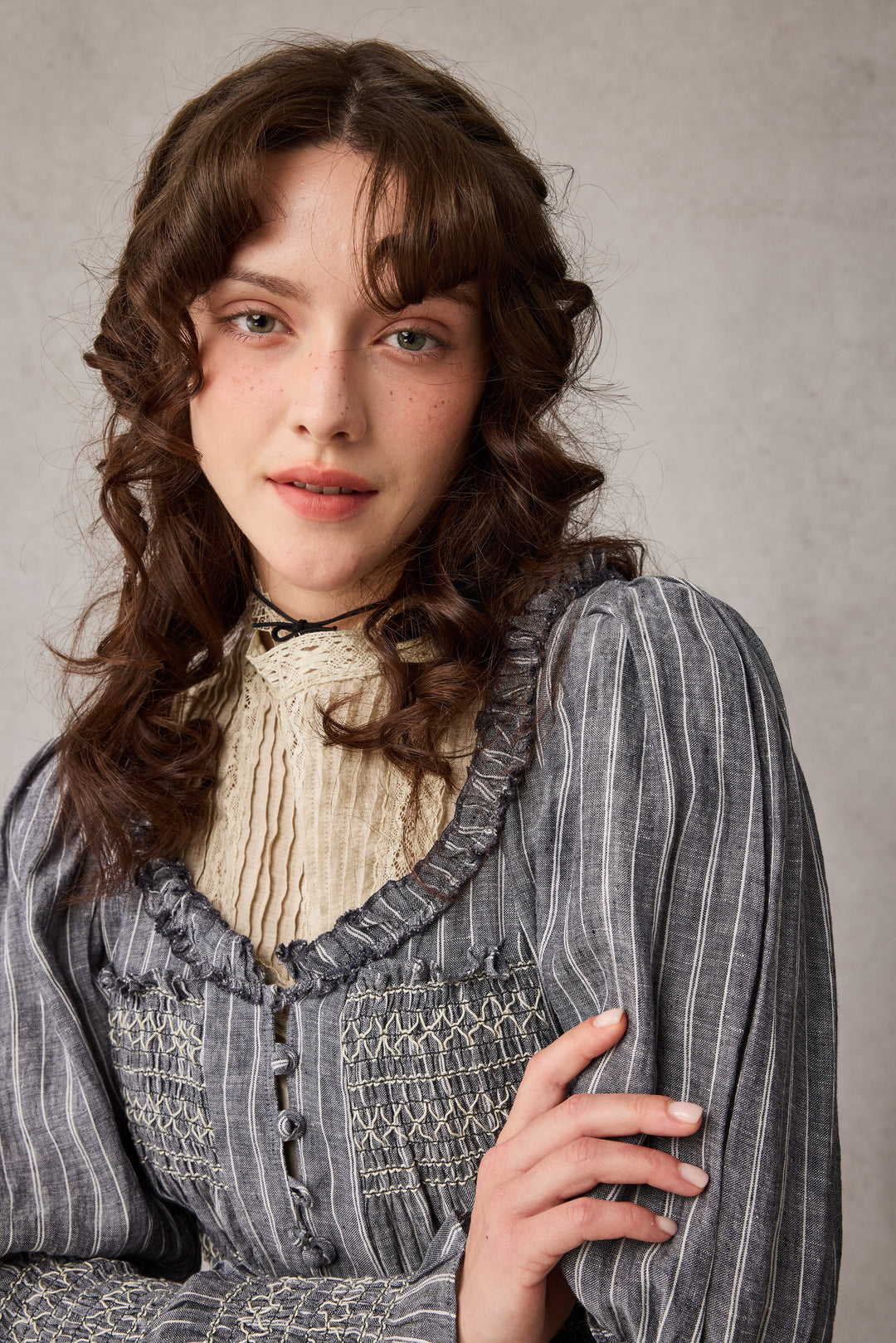 Jasmine 21 |smocking linen dress