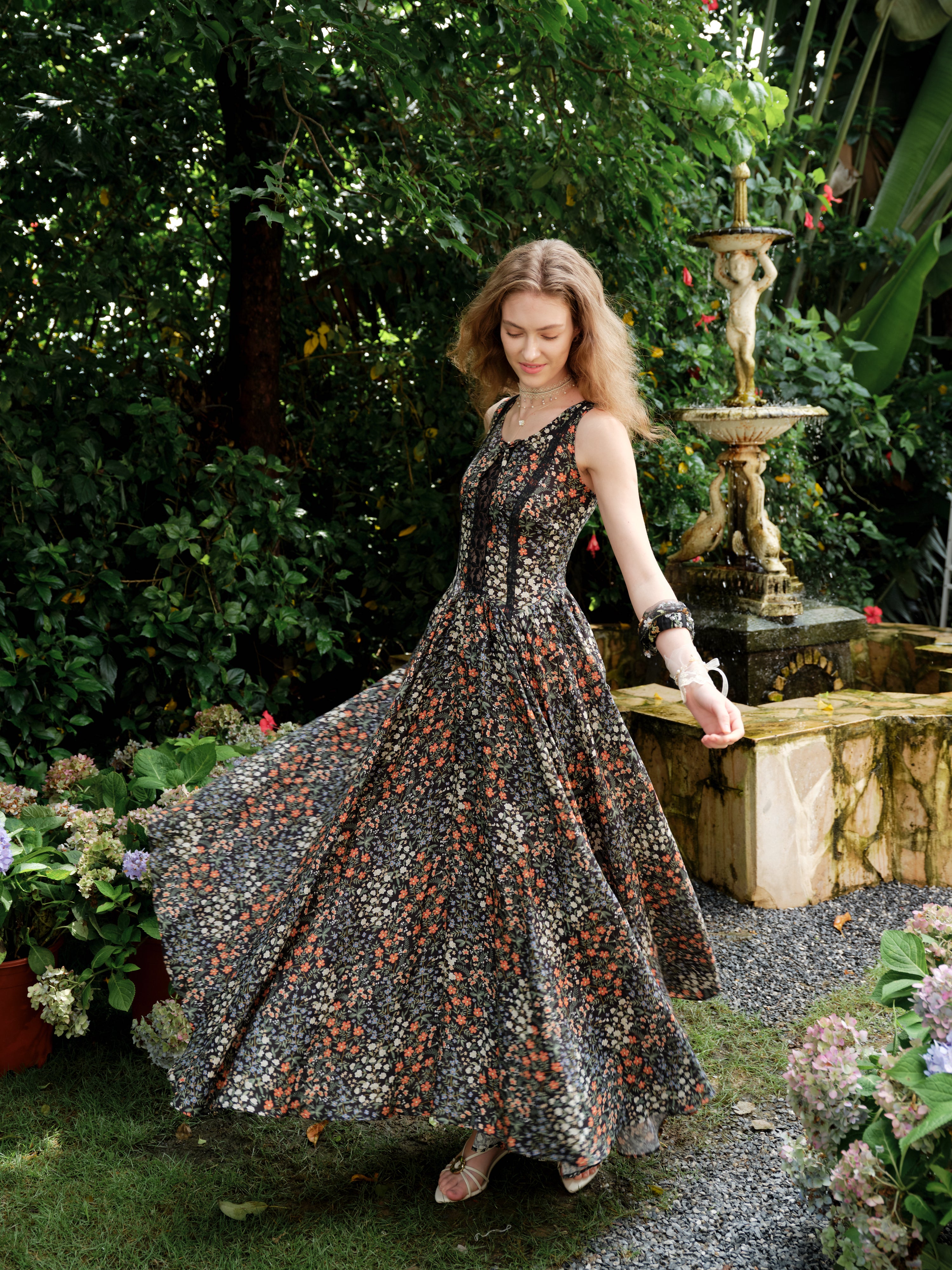 Vanille 18 | Jane's Garden Dress – Linennaive