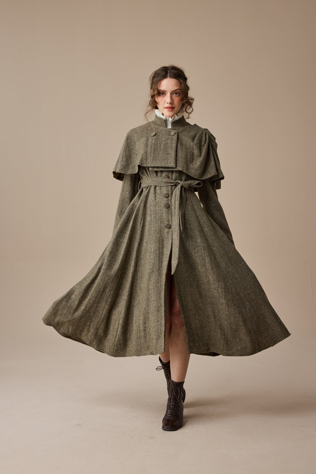 Wendy 15 | 100% Wool Dress & Cape (2 pieces)